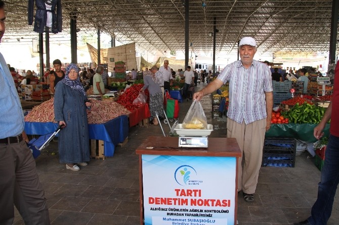 Semt Pazarlarına Tartı Kuruldu