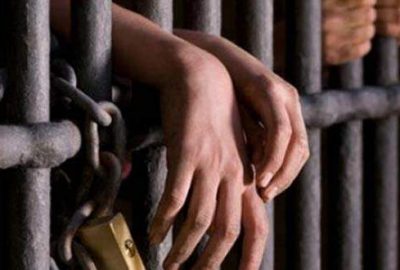 Cezaevinde yangın: 17 ölü