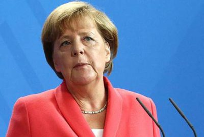 Merkel’den Türkiye’ye övgü