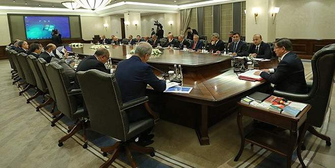 Geçici Bakanlar Kurulu ilk kez toplandı