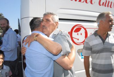 Hacı Adayları Dualarla Uğurlandı