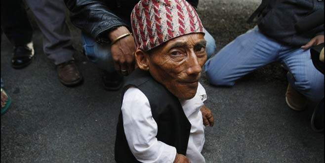 Dünyanın en kısa adamı hayatını kaybetti