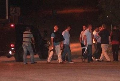 Teröristler kaymakamlık binasına el bombası attılar