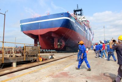 Ocean Mermaid Denize İndirildi