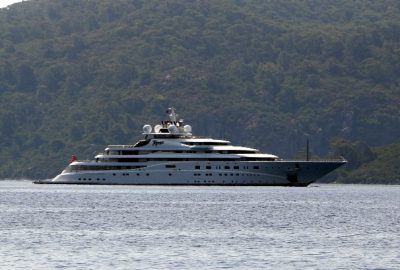 Şeyh Mansur’un Mega Yatı Yine Yakıt İçin Geldi