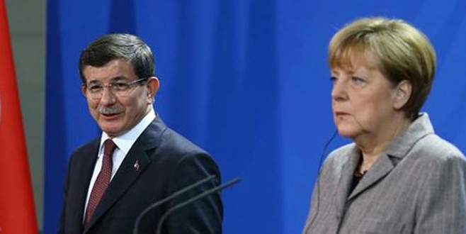 Almanya Başbakanı Merkel’den PKK açıklaması