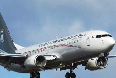 İki uçak havada çarpıştı!