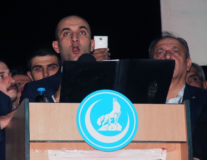 Ülkü Ocakları Teröre Lanet Yürüyüşü Düzenledi Ülkü Ocakları Teröre Lanet Yürüyüşü Düzenledi