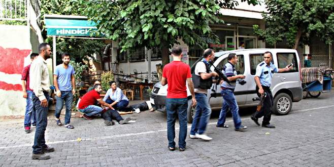 Lokantada çorba içen polislere silahlı saldırı: 1 ölü, 3 yaralı