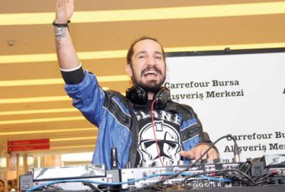 Babamın şarkıları ucuzdur