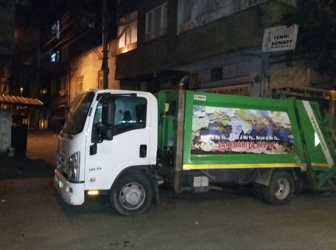 Diyarbakır’da Maskeli Grup Polise Patlayıcılarla Saldırdı