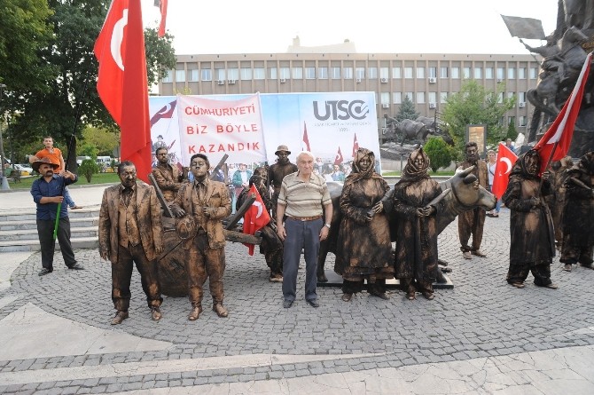 “Utso Fest” 82 Yıl Önceki Fotoğrafın Canlandırmasıyla Başladı