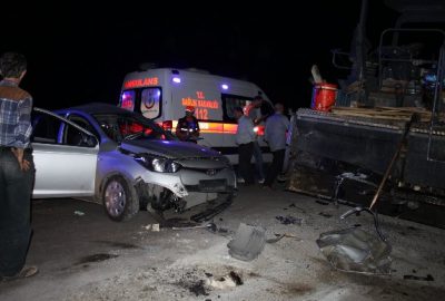 Otomobil Asfalt Finişerine Çarptı: 1 Ölü, 3 Yaralı