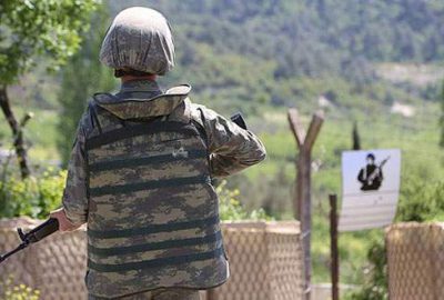 Sınırı ihlal eden 3 İran askeri yakalandı