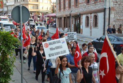 Kuaförler Şehitler İçin Yürüdü