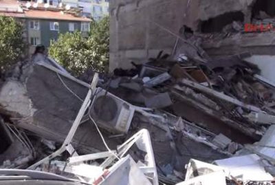 4 katlı bir bina çöktü! 1 ölü 3 yaralı