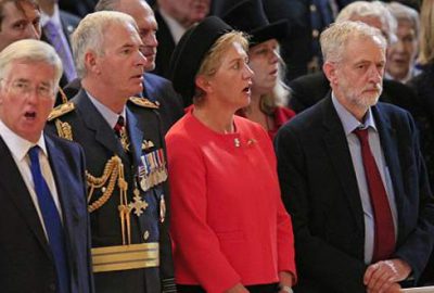 ‘Tanrı Kraliçeyi korumasın’