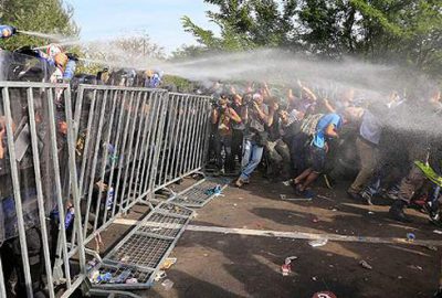 Sığınmacılara biber gazlı müdahale