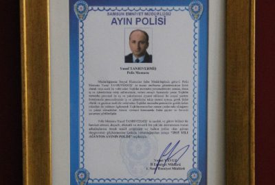 Meslektaşlarının Zor Günlerinde Yanında Olan Polis Ayın Polisi Seçildi