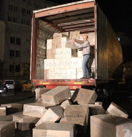 Kahramanmaraş’ta düzenlenen operasyonda, bir TIR’da 1.5 milyon TL değerinde 500