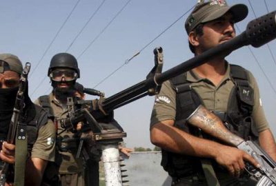 Taliban hava üssüne saldırdı