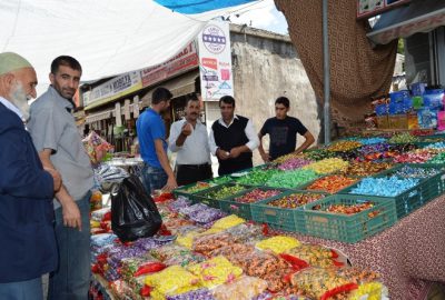 Bitlis’te Bayram Pazarı Kuruldu