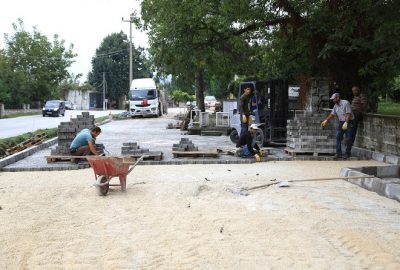 Yanıkköy Meydanı Sapanca Belediyesi Ekiplerince Düzenledi