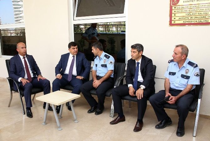 Şehitkamil İlçe Belediye Başkanı Rıdvan Fadıloğlu ve AK Parti Şehitkamil