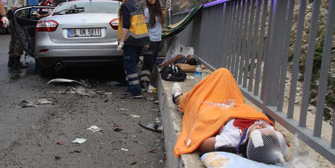 Bursa-Eskişehir yolunda kaza: 5 yaralı
