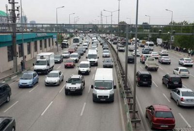 Trafikte ilk gün çilesi