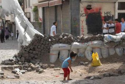 PKK sokakta bomba patlattı: 5 çocuk yaralı