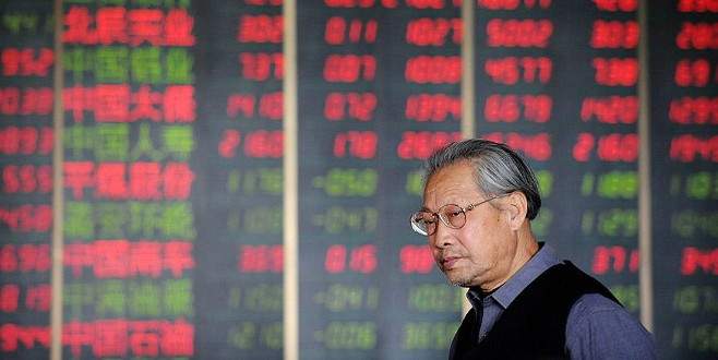 Çin küresel piyasalarda taşları yerinden oynatıyor