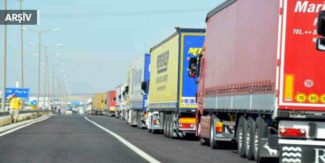 Kapıkule’de 7 kilometrelik TIR kuyruğu