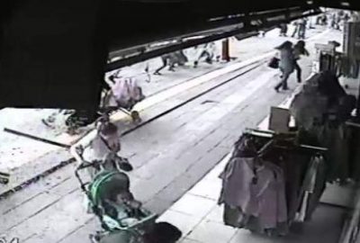 Otobüs faciası sırasında yaşanan panik kamerada