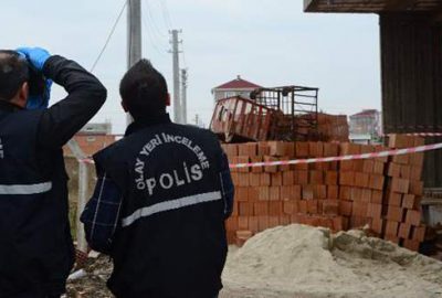 Başına tuğla dolu sepet düştü