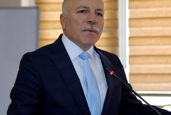Erzurum Büyükşehir Belediyesi, Hınıs ilçesine Canlı Hayvan Pazarı kuruyor. Erzurum