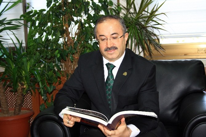 DÜ’den Çarpıcı ‘Mutluluk’ Anketi