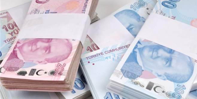 Hazine 3,8 milyar lira borçlandı