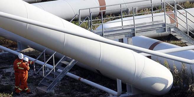 Türk Akımı’nın kapasitesi yarı yarıya indirildi