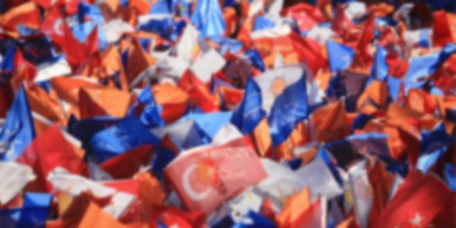 Bayrakçılarda ‘1 Kasım’ mesaisi