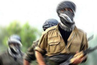 Okul basan teröristler 20 öğretmeni kaçırdı