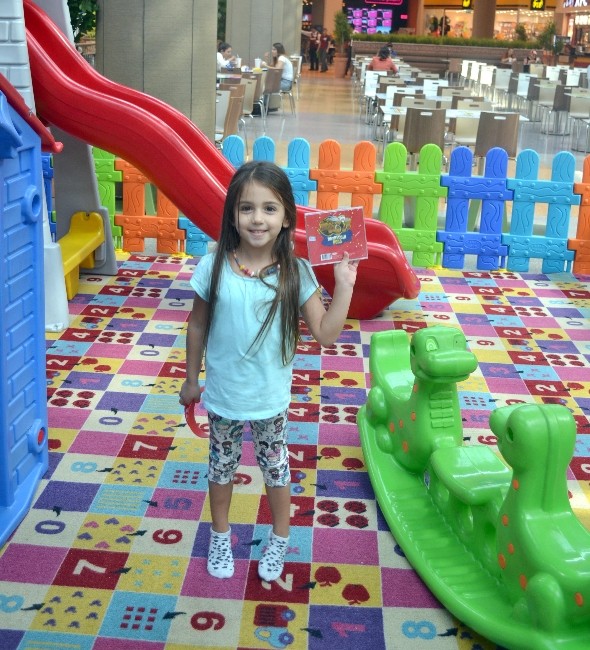 Piazza, Dünya Çocuk Günü’nde Çocukları Unutmadı