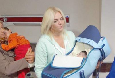 Hasta çocuklara Fulden yardımı