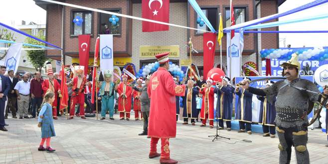 Hacivat’a çok amaçlı mahalle konağı