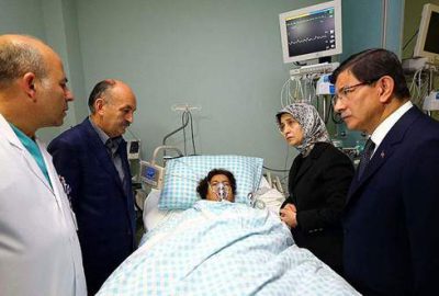 Başbakan Davutoğlu yaralıları ziyaret etti