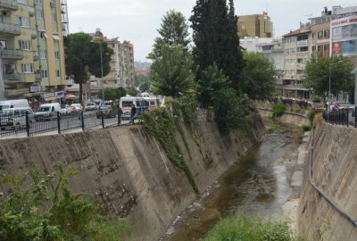 Tabakhane Deresi Temiz Durmuyor
