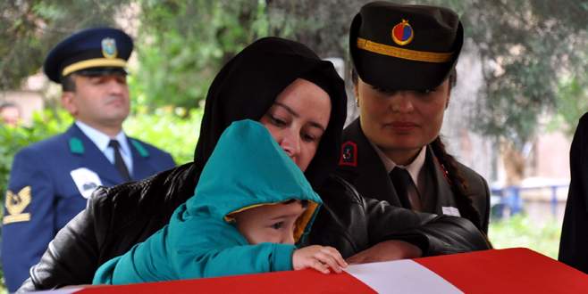 Şehit dayıya son dokunuş