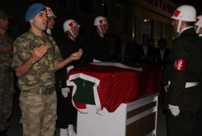 Çatışmada yaralanan köy korucusu şehit oldu