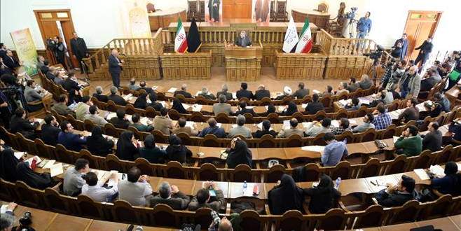 İran meclisi nükleer anlaşmayı onayladı﻿﻿
