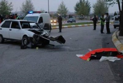 Korkunç kaza: 6 ölü,1 yaralı